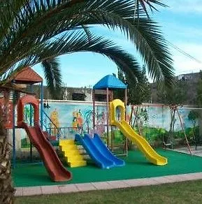 阿尔艮提酒店 3*