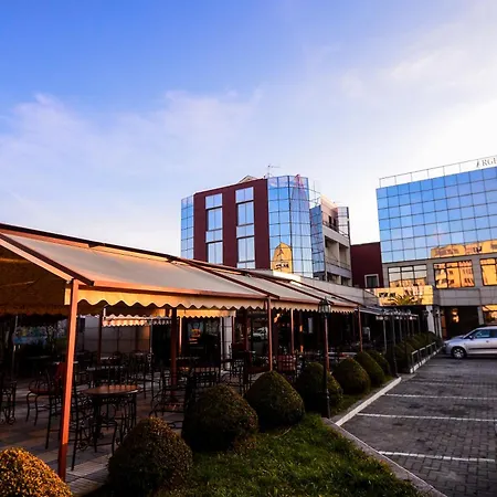 阿尔艮提酒店 Shkodër