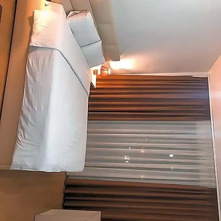 Argenti Hotel 3*
